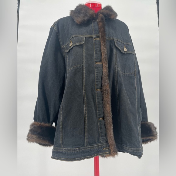 Dennis Basso (Faux) Fur Trimmed Dark Wash Denim Jacket Plus Size - Picture 2 of 16